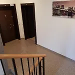 Family Vintegra شقة