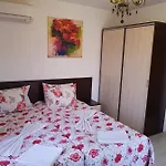 Apartment Family Vintegra 3*